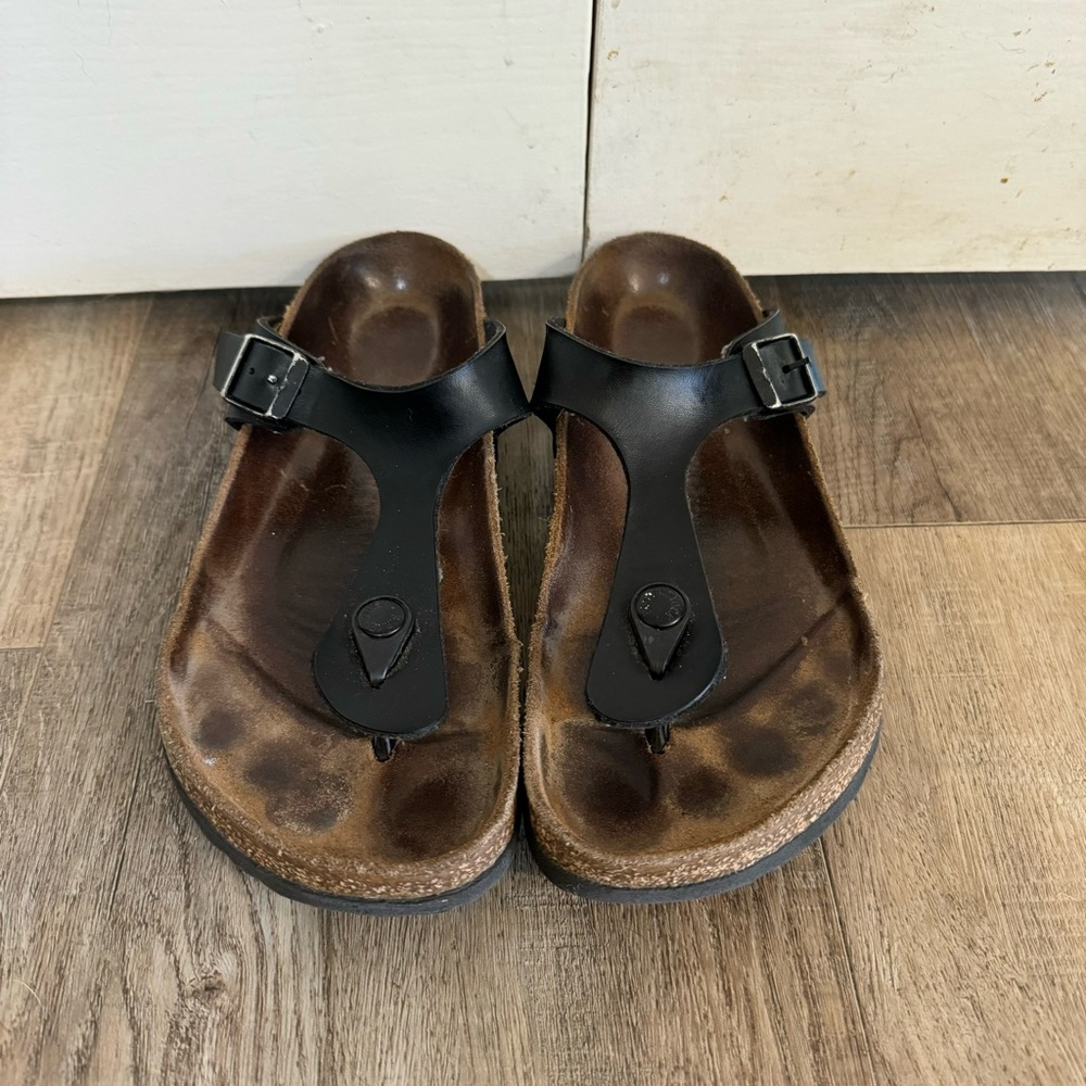 Birkenstock Black Leather Gizeh Thong Sandals